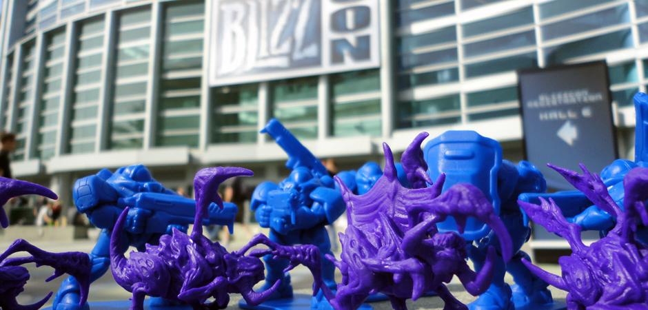 Custom Marine and Zergling Figurines at BlizzCon