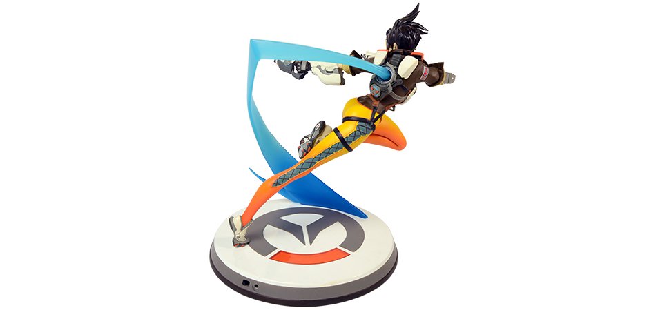  Blizzard Overwatch: Tracer Toy Figure Statues : Toys & Games